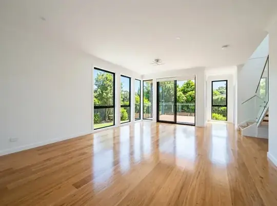 Move in move out clean empty home